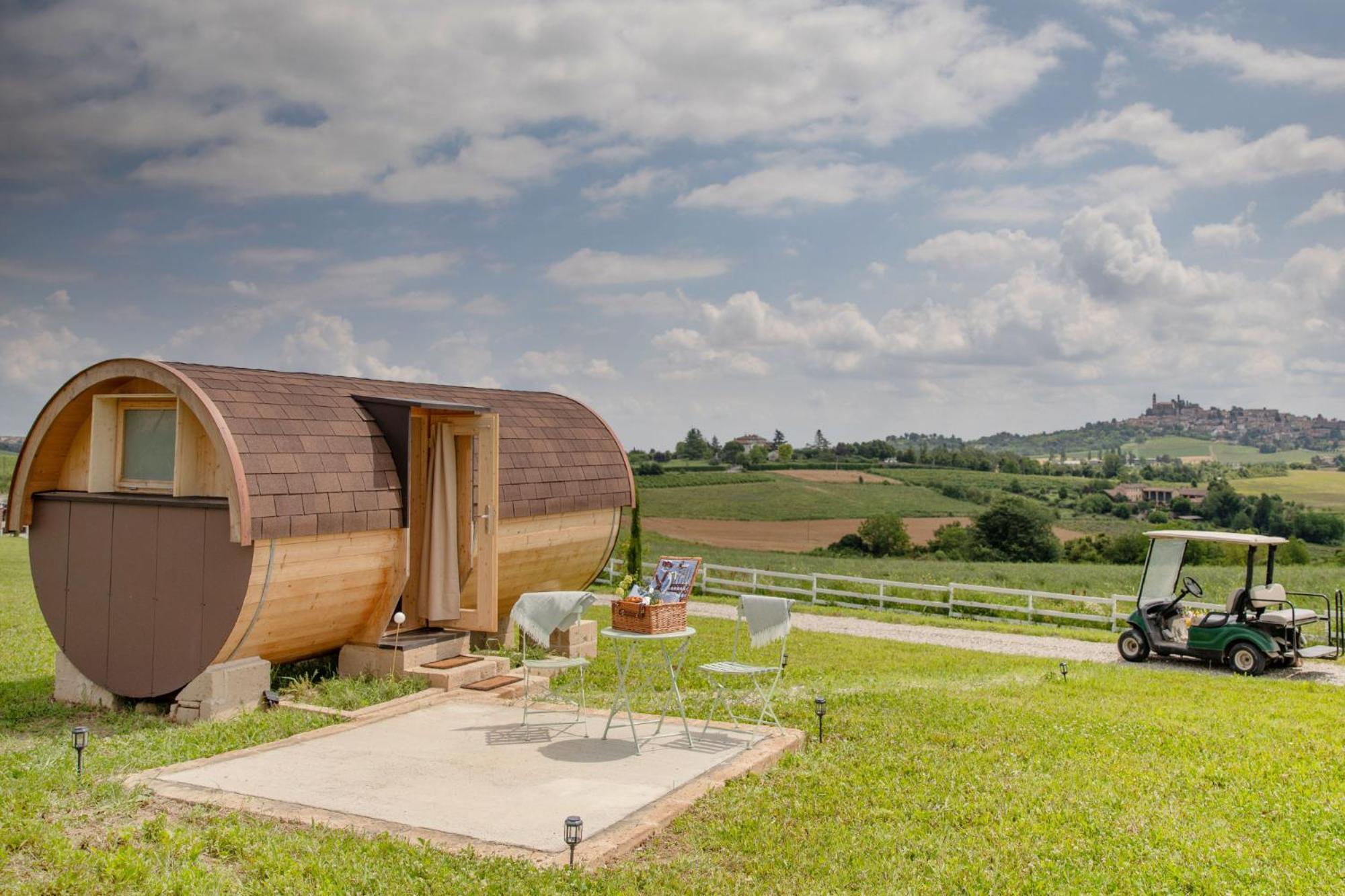 Notte Nella Botte Hotel Vignale Monferrato Exterior photo