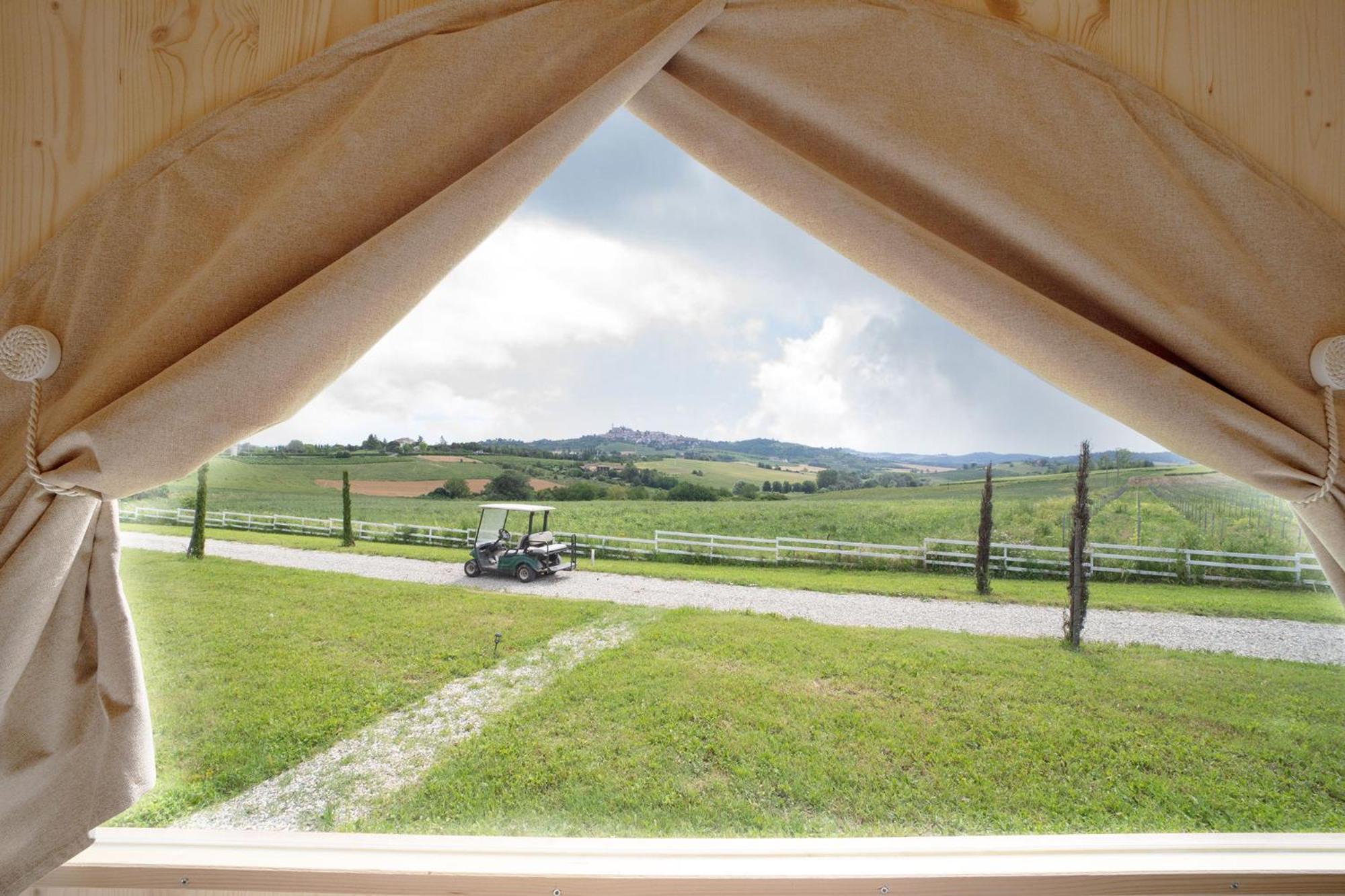 Notte Nella Botte Hotel Vignale Monferrato Exterior photo